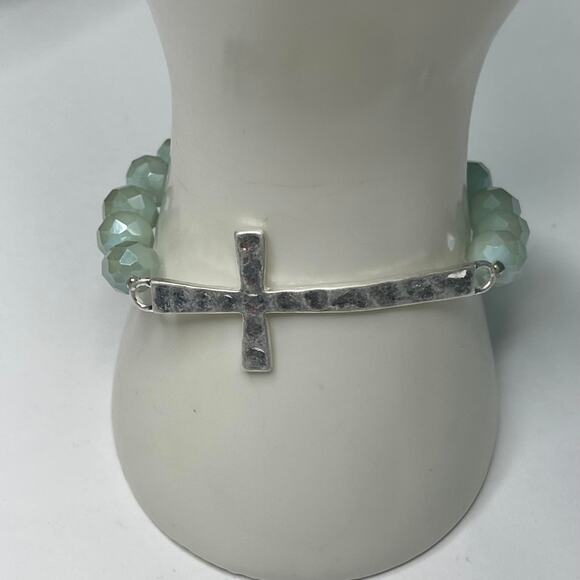 Set of two bracelets black and mint green blue stretch cross silver tone jewelry - Picture 11 of 15